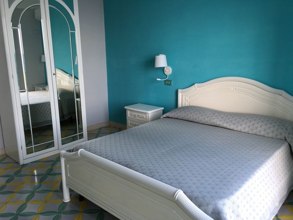 Amalfi Apartments Design Centro Storico المظهر الخارجي الصورة