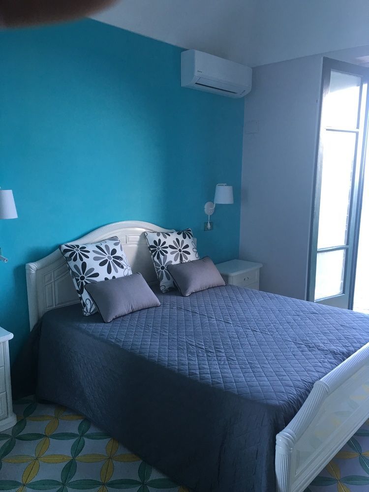 Amalfi Apartments Design Centro Storico المظهر الخارجي الصورة